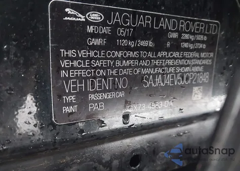 2018 Jaguar Xe 35T Premium из США, поврежденный, VIN SAJAJ4EV5JCP21848